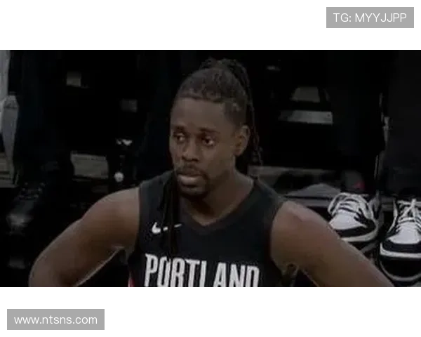 开拓者险胜太阳晋级季后赛首轮战马刺